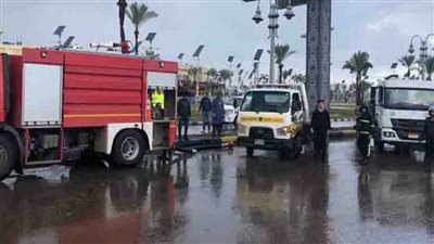 الداخلية تنشر رجال الشرطة لمساعدة المواطنين في مواجهة الطقس السيء