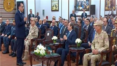 رئيس الوزراء: الإفراج عن بضائع بالموانئ بـ5 مليارات دولار منذ بداية ديسمبر