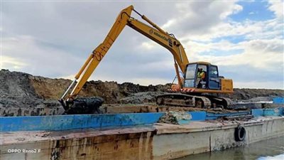 وزير الري يتابع موقف مشروعات الصرف على مستوى الجمهورية