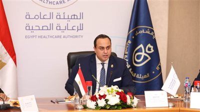 رئيس مجلس إدارة الهيئة: إطلاق برنامج بعثات للخارج للأطقم الطبية من كافة الفئات  