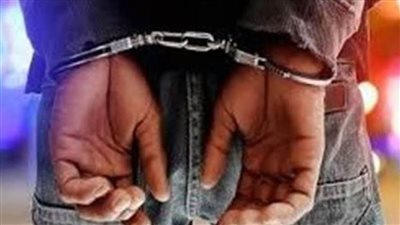 الرقابة الإدارية: القبض على مسئول ببنك عربي بالقاهرة لتسهيل التلاعب بأموال العملاء