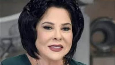 إسعاد يونس تجري عملية جراحية مفاجئة