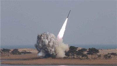 كوريا الشمالية تؤكد اختبار نظام صاروخي وإصابته للهدف في بحر اليابان 