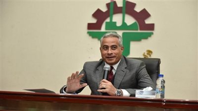 وزير القوى العاملة يشهد حلف 