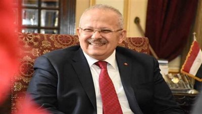 رئيس جامعة القاهرة: استحداث وتطوير 1778 من البرامج واللوائح الدراسية