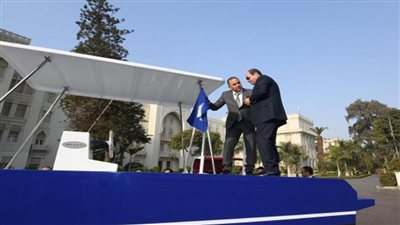 الرئيس السيسي يتابع جهود توطين صناعة مراكب الصيد في مصر (صور)