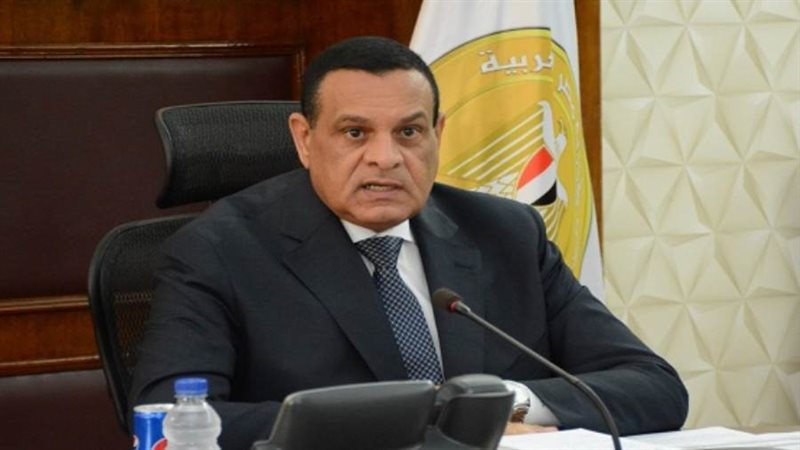 وزير التنمية المحلية
