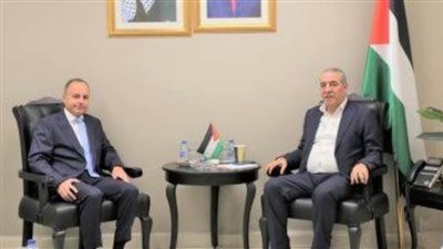 وزير النقل الفلسطيني يستقبل السفير المصري الجديد بالقدس