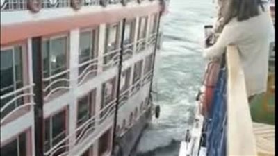 الداخلية تكشف تفاصيل واقعة إصطدام عائمتين سياحيتين بالأقصر