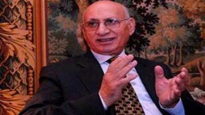 وزير التعليم العالي ينعى الدكتور محمود شريف وزير التنمية المحلية وعميد معهد الأورام الأسبق 