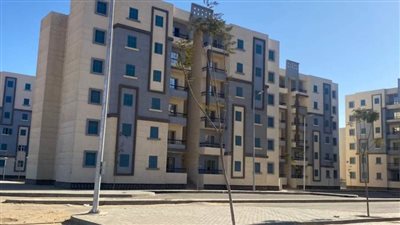 وزير الإسكان يتابع مشروعات البنية التحتية الجارية بمدينة أكتوبر الجديدة