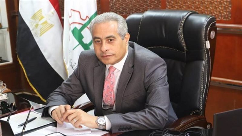 وزير القوي العاملة