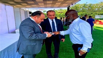 وزير التجارة يختتم مشاركته بقمة الرخاء في إفريقيا (صور)