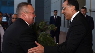 شهدها رئيسا وزراء مصر ورومانيا..التوقيع على مذكرة تفاهم لتعزيز التعاون بمجال الأنشطة الشبابية