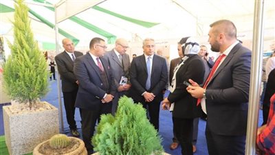 القوى العاملة: خطة لتدريب الشباب وضخ عمالة مؤهلة في 27 مصنعا بالغردقة (صور)