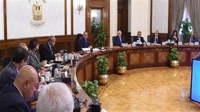 رئيس الوزراء يتابع جهود التوسع فى منظومة الزراعات التعاقدية (صور)