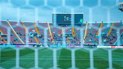 أمطار غزيرة على ملعب مولاي عبد الله بالرباط قبل مواجهة الاهلي الريال