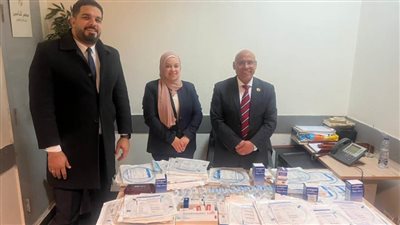 ضبط مستلزمات طبية مهربة مع راكب في مطار القاهرة 