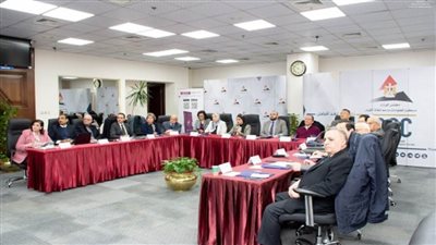 «الوزراء» يناقش تحديات «أمن الطاقة» بحضور 20 خبيرا وممثلي شركات القطاع الخاص (صور)