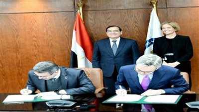 اتفاقية مشتركة لتنفيذ المشروعات الخضراء وإنتاج الأمونيا من الهيدروجين الأخضر (صور)