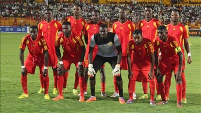 المريخ السوداني يتقدم على شباب بلوزداد 1-0 فى الشوط الأول 