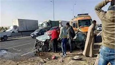 أسوان .. نجاة 6 أشخاص من الموت فى حادث تصادم سيارتين