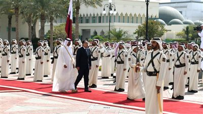 أمير قطر يستقبل مصطفى مدبولي في الدوحة 