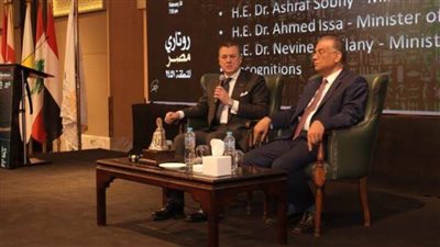 عيسى: 8000 منشأة تعمل بالقطاع السياحي تستوعب أكثر من600 ألف عامل وموظف