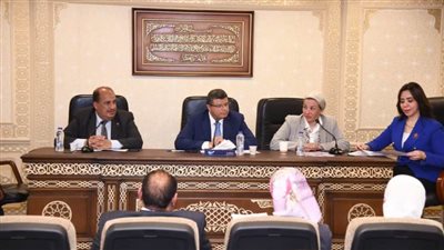 وزيرة البيئة: سوق تداول شهادات الكربون  يعد أحد آليات التمويل المبتكرة للتصدي للآثار السلبية للتغيرات المناخية