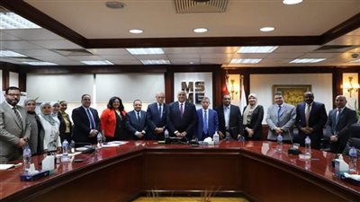 رئيس جهاز تنمية المشروعات يستقبل وفدا من صندوق النقد العربي لبحث التعاون المشترك