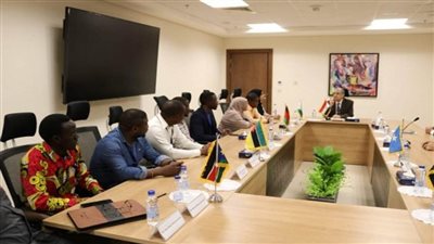 وزير الكهرباء: التعاون مع الدول الإفريقية لبناء القدرات البشرية في مجالات الطاقة المختلفة (صور)