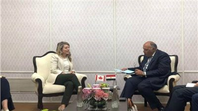 وزيرة الخارجية الكندية تثني على موقف مصر من الأزمة الليبية