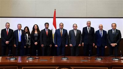 رئيس الوزراء يشهد توقيع خطاب نوايا في مجال التصنيع الطبي