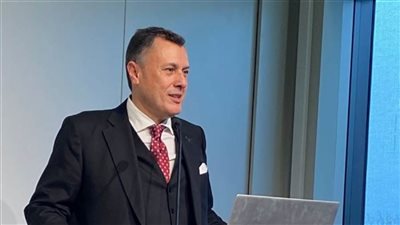 وزير السياحة والآثار يستعرض ملامح الحملة الترويجية الجديدة لمصر في برلين