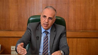 توجيه في الري بتشكيل مجموعة عمل لضمان توفير الاحتياجات المائية لجميع المنتفعين