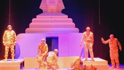 محافظ الغربية يشهد عرض 