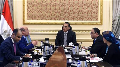 رئيس الوزراء يلتقي وزير العدل لمتابعة معدلات تنفيذ قرارات اللجنة الوزارية لفض منازعات الاستثمار