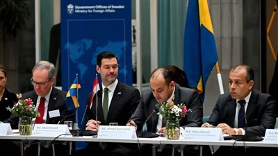 وزير التجارة يزور ايريكسون العالمية ومجموعة Ahlens لسلاسل السوبر ماركت