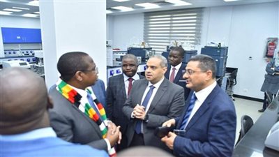هيئة الدواء تستقبل وفدا من زيمبابوي لبحث التعاون الثنائي (صور)