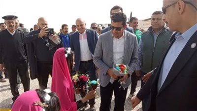 وزير الرياضة يختتم زيارته لمحافظة الوادي الجديد بتفقد أنشطة أندية الفتاة والمرأة