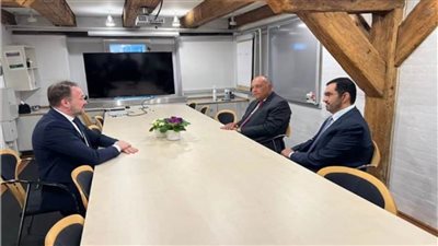 اجتماع ثلاثي لشكري ورئيس COP28 ووزير السياسات المناخية الدنماركي في كوبنهاجن 