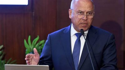 وزير النقل يبحث مع السفير الهولندي تسيير خط بين موانئ البلدين للتصدير