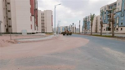 وزير الإسكان يتابع معدلات تنفيذ المشروعات بالمدن الجديدة خلال رمضان (صور)