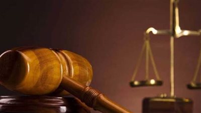 تأجيل محاكمة 14 متهما بـ 