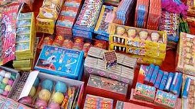 مليون و100 ألف قطعة.. حبس تاجر ألعاب نارية بالجمالية