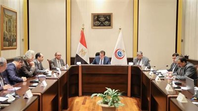 وزير الصحة يؤكد أهمية دور  لجنة «دراسة تحسين أحوال الأطباء» وحرصه على تحسين اوضاع جميع العاملين بالقطاع الصحي 