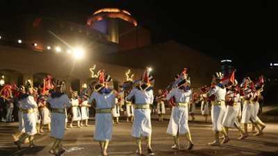 اجواء وطنية وروحانية احتفالا بذكرى انتصارات العاشر من رمضان فى الاوبرا 