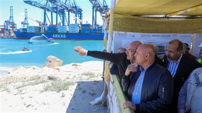 وزير النقل: محطة تحيا مصر متعددة الأغراض تستقبل 28 سفينة منذ بدء التشغيل التجريبي للمحطة في فبراير الماضي