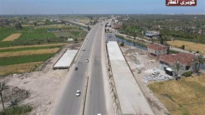 وزير النقل يتابع معدلات تنفيذ مشروعات الطرق والكباري بمحافظتي الدقهلية ودمياط (صور)