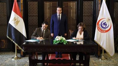 وزير الصحة يشهد توقيع بروتوكول تعاون بين «القومي للطفولة» وقطاع الرعاية الصحية لتوفير حياة كريمة للأطفال